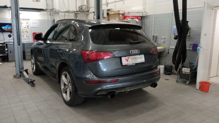 Audi Q5, 2009 - вид 3