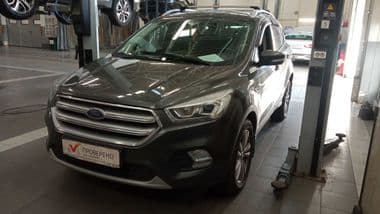Ford Kuga 2018 года, 126 065 км - вид 1