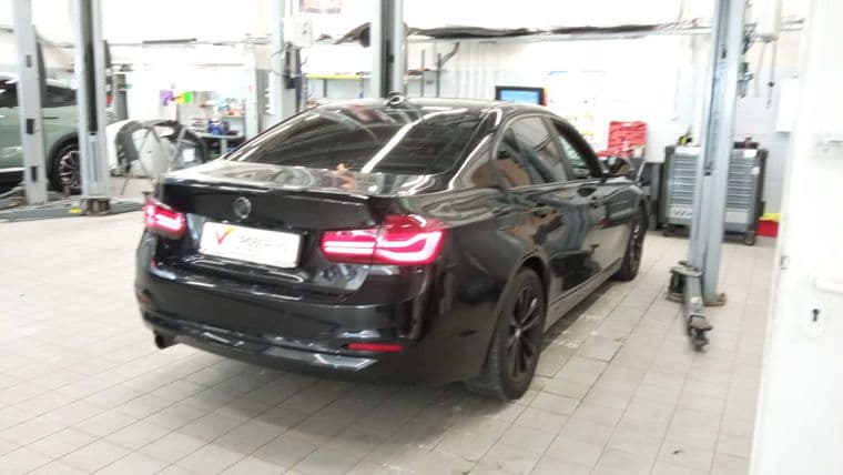 BMW 3 серия, 2017 - вид 2