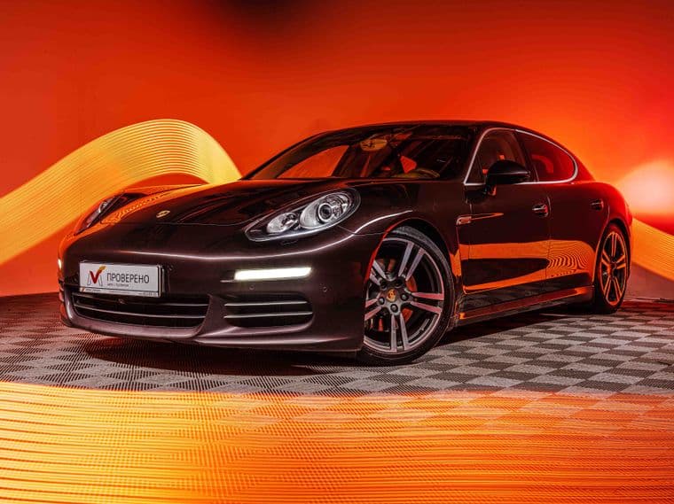 Porsche Panamera 4S, 2014