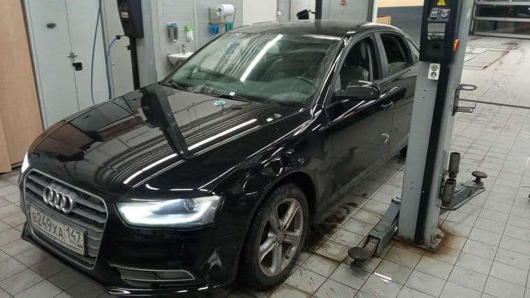 Audi A4, 2014