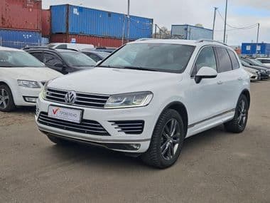 Volkswagen Touareg 2017 года, 229 990 км - вид 1
