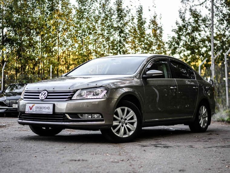 Volkswagen Passat, 2012