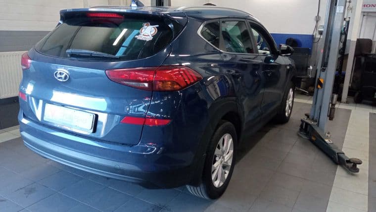 Hyundai Tucson, 2018 - вид 2