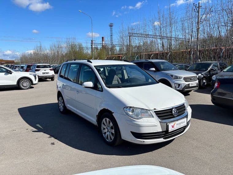 Volkswagen Touran, 2009 - вид 2