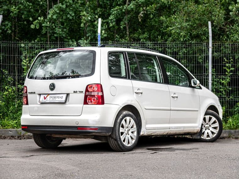 Volkswagen Touran, 2009 - вид 1
