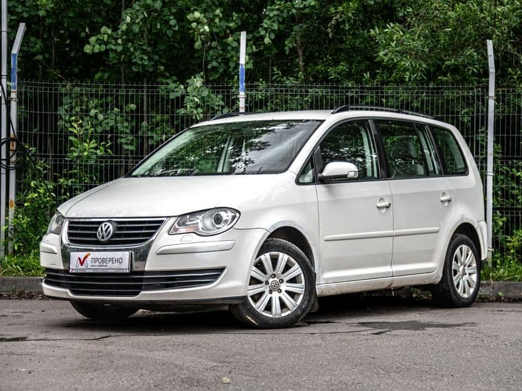 Volkswagen Touran, 2009