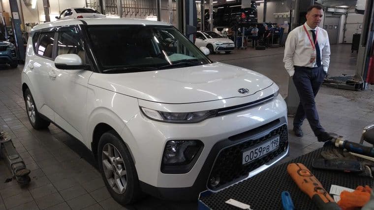 KIA Soul 2020 года, 60 503 км - вид 1