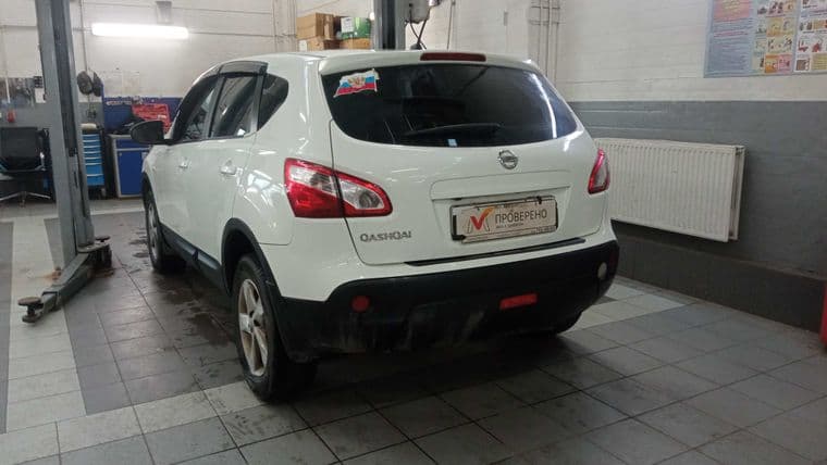 Nissan Qashqai 2010 года, 251 555 км - вид 2