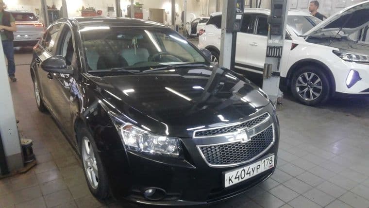 Chevrolet Cruze 2011 года, 132 513 км - вид 2