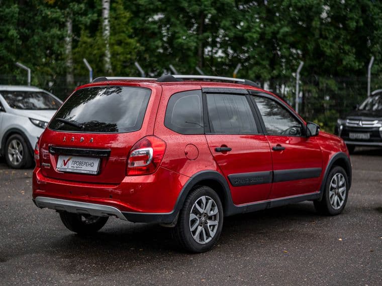 ВАЗ (LADA) Granta Cross 2022 года, 52 414 км | VIN 05938 - вид 2