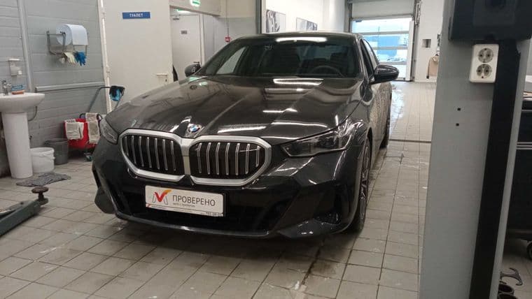 BMW 5 Серия 2023 года, 67 км - вид 1