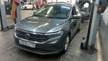 Volkswagen Polo 2021 года, 136 509 км - вид 1