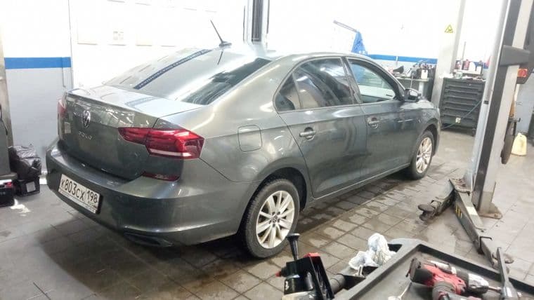 Volkswagen Polo, 2021 - вид 2