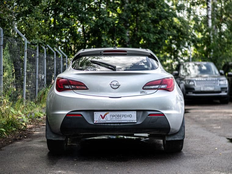 Opel Astra GTC, 2012 - вид 3