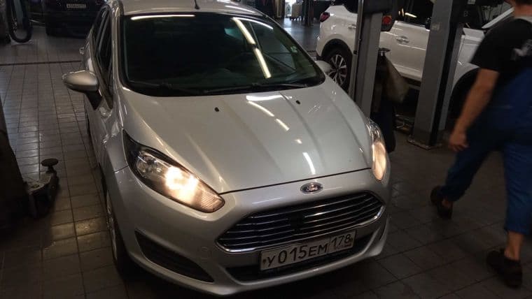 Ford Fiesta, 2015 - вид 1