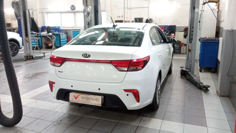 KIA Rio, 2018 - вид 2