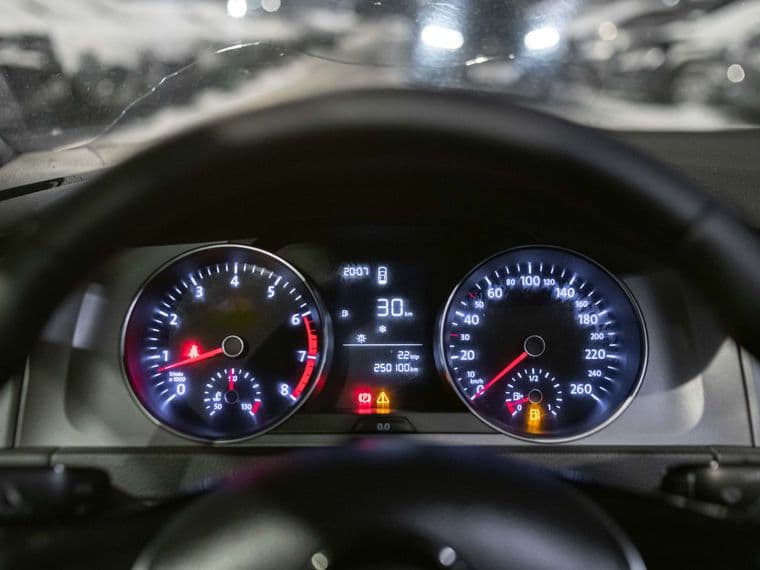 Volkswagen Golf, 2013 - вид 4