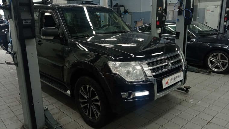 Mitsubishi Pajero 2019 года, 162 417 км - вид 2