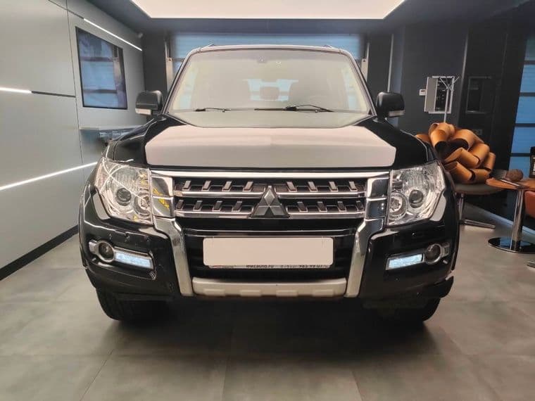 Mitsubishi Pajero, 2019 - вид 1