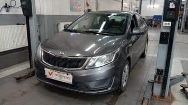 KIA Rio 2013 года, 52 227 км - вид 1