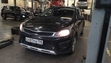 KIA Rio X-Line 2019 года, 90 962 км - вид 1