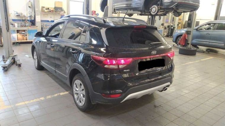 KIA Rio X-Line, 2019 - вид 3
