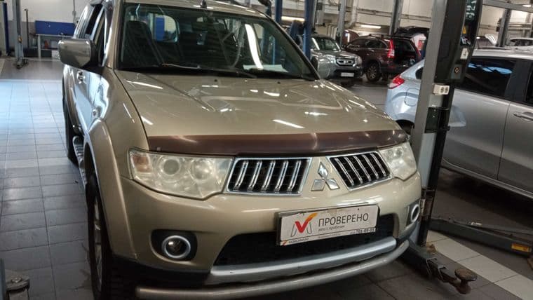 Mitsubishi Pajero Sport, 2008 - вид 1