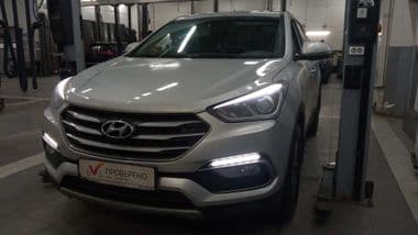 Hyundai Santa Fe 2017 года, 197 000 км - вид 1