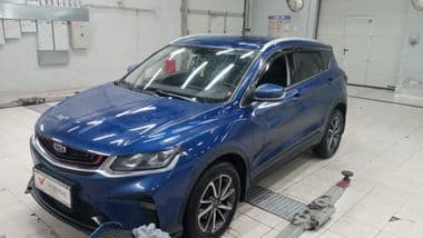 Geely Coolray 2021 года, 70 000 км - вид 1