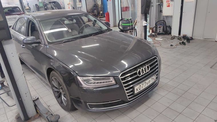 Audi A8 2013 года, 105 887 км | VIN 08272 - вид 2