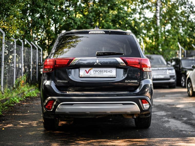Mitsubishi Outlander, 2019 - вид 3