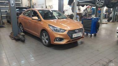 Hyundai Solaris 2018 года, 95 228 км - вид 2
