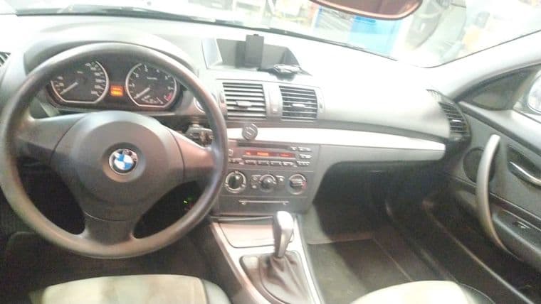 BMW 1 серия, 2011 - вид 4
