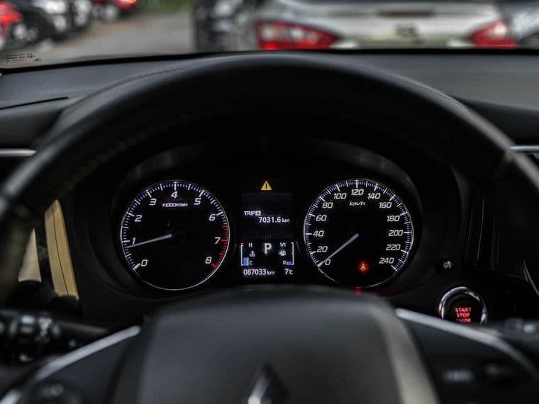 Mitsubishi Outlander, 2021 - вид 4