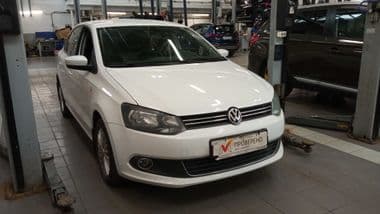 Volkswagen Polo 2013 года, 156 035 км - вид 2