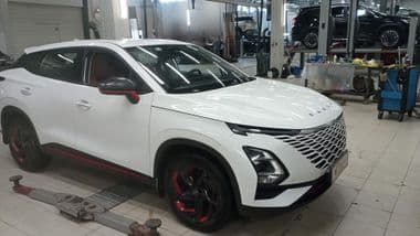 Omoda C5 2023 года, 90 542 км - вид 2