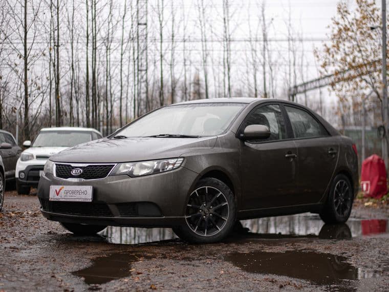 KIA Cerato 2010 года, 190 302 км - вид 1