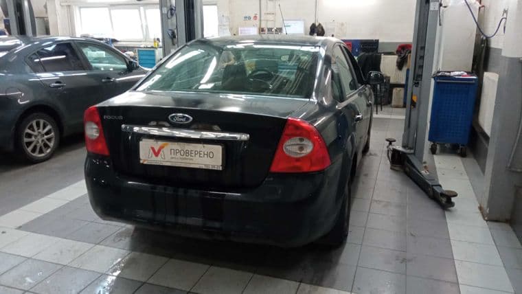 Ford Focus, 2009 - вид 2