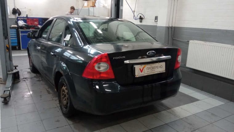 Ford Focus, 2009 - вид 3