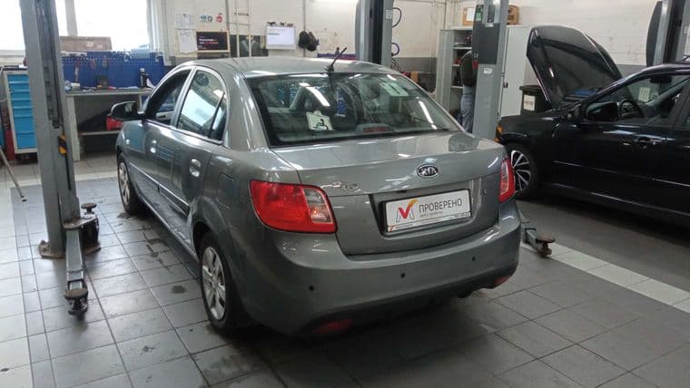 KIA Rio, 2010 - вид 3