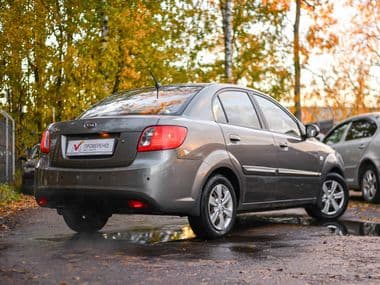 KIA Rio 2010 года, 85 094 км - вид 2