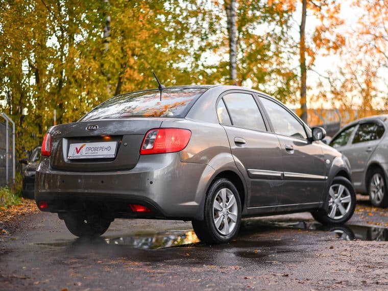 KIA Rio, 2010 - вид 1