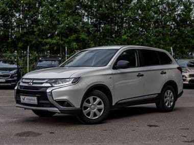Mitsubishi Outlander 2017 года, 151 508 км - вид 1
