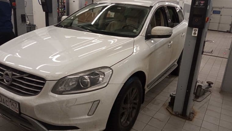 Volvo XC60, 2013