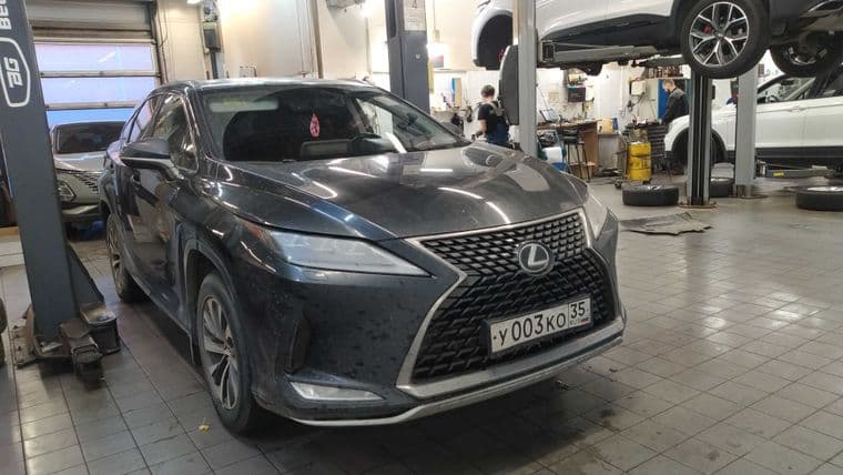 Lexus RX 2021 года, 210 893 км | VIN 38910 - вид 2