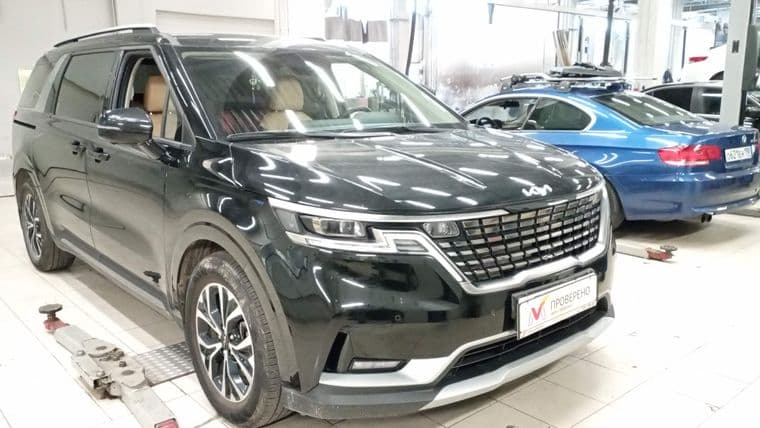 KIA Carnival 2023 года, 24 894 км - вид 2