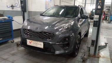 KIA Sportage 2022 года, 97 000 км - вид 1