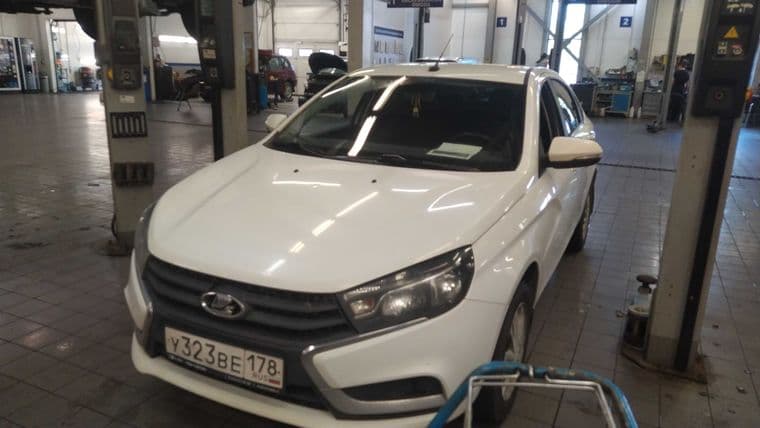ВАЗ (LADA) Vesta 2016 года, 159 911 км - вид 1