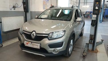 Renault Sandero Stepway 2017 года, 156 648 км - вид 1